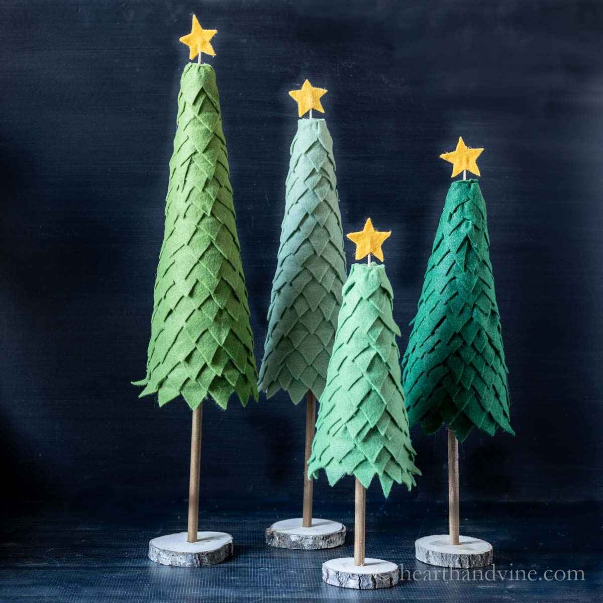 40 Rustic Felt Christmas Trees for Cozy Holiday Decor