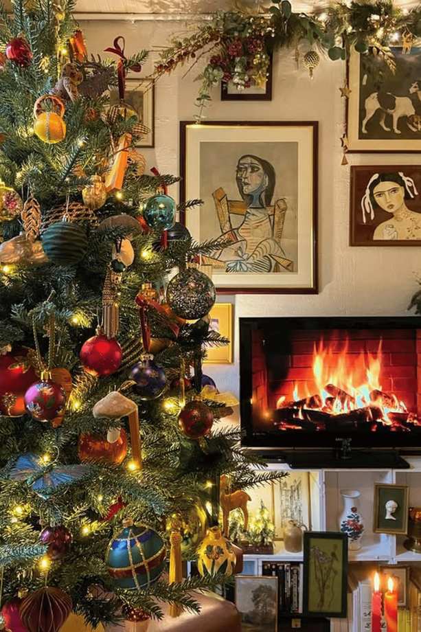 Living room with a display of vintage gift boxes in various sizes.