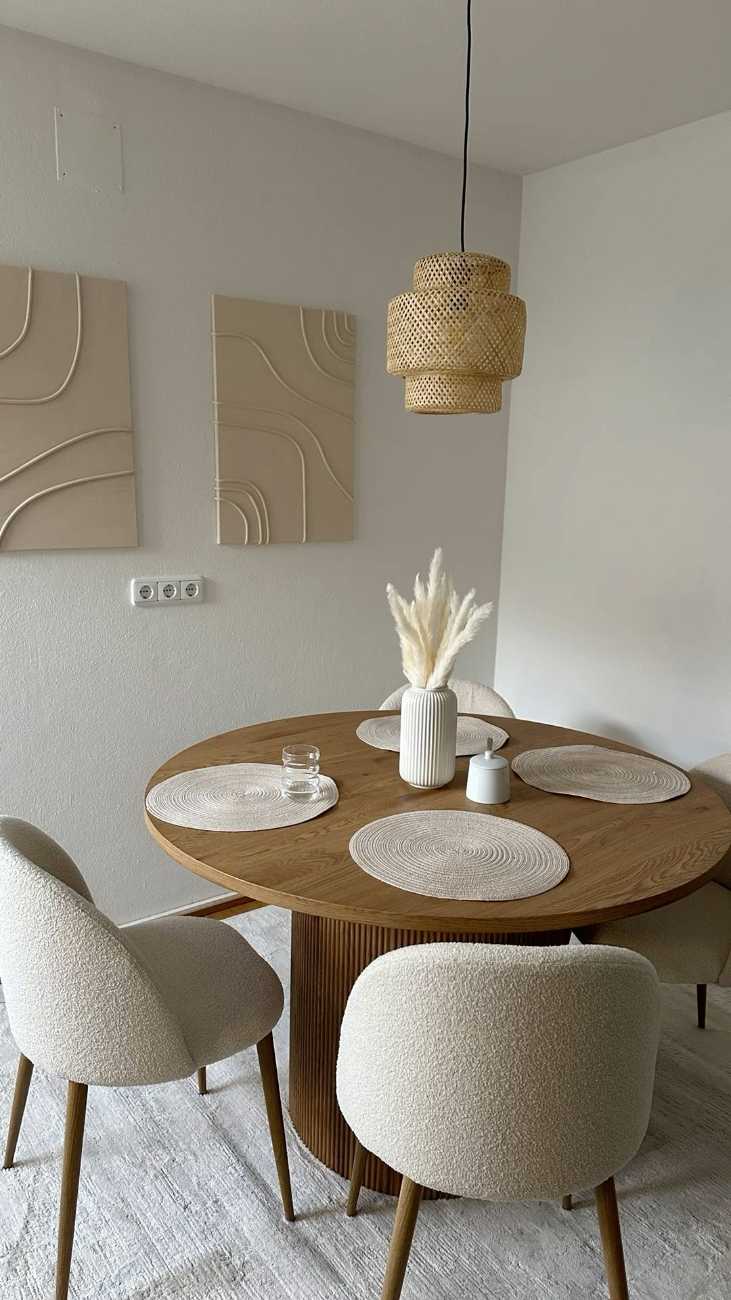 Small dining room with minimalist round table