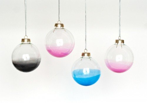 39 DIY Ombre Glass Ornaments for a Chic Holiday