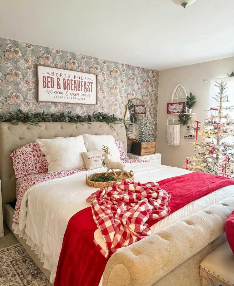 Bedroom with a Christmas tree decorated with flowers, soft pastel colors, and romantic lighting.