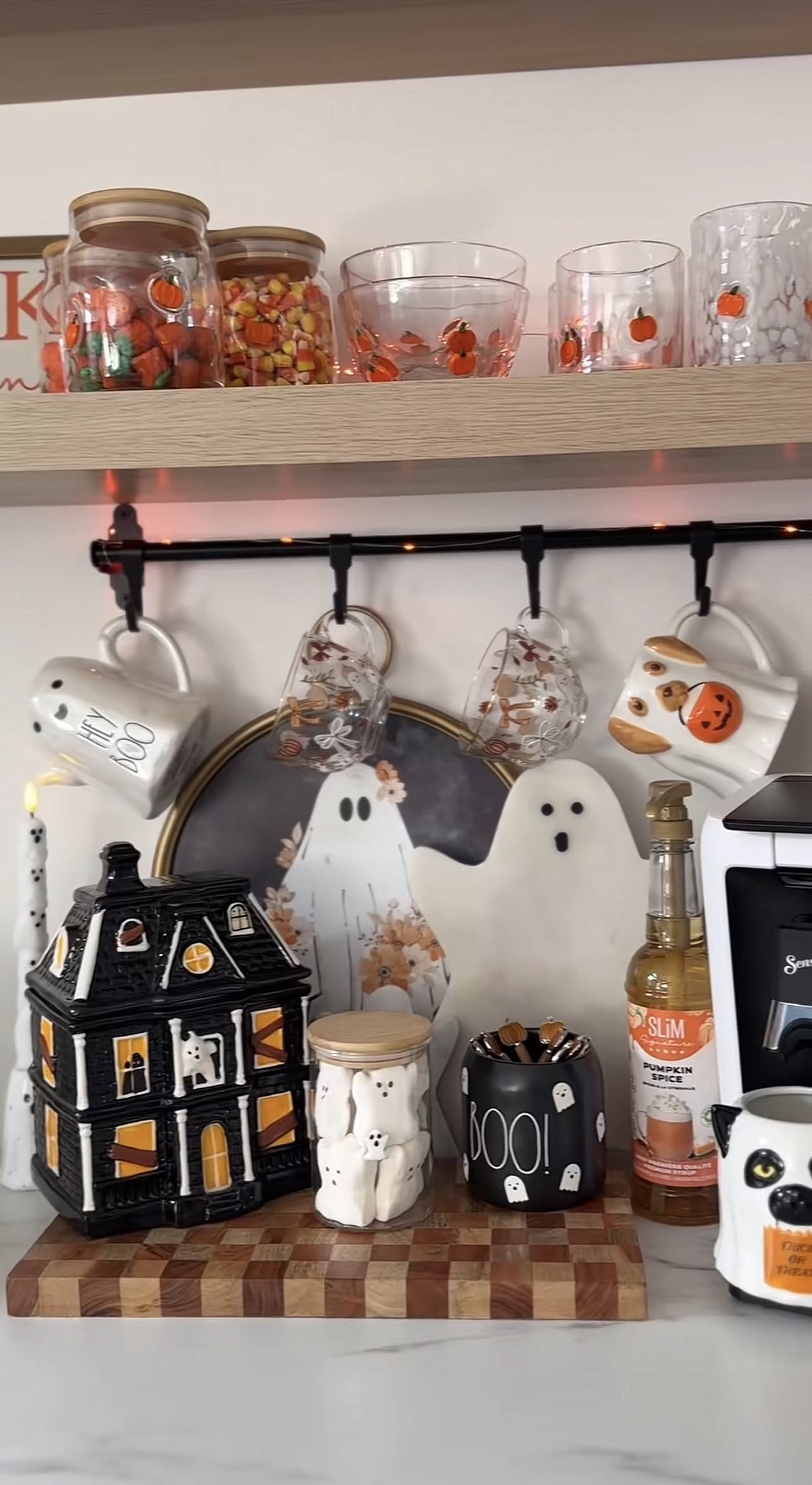 Haunted House Ghost & Marshmallow Bar