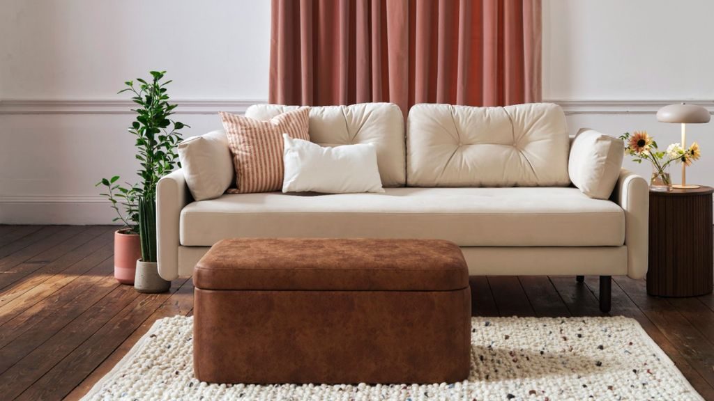 38 Small Living Room Decorating Ideas for Cozy Spaces