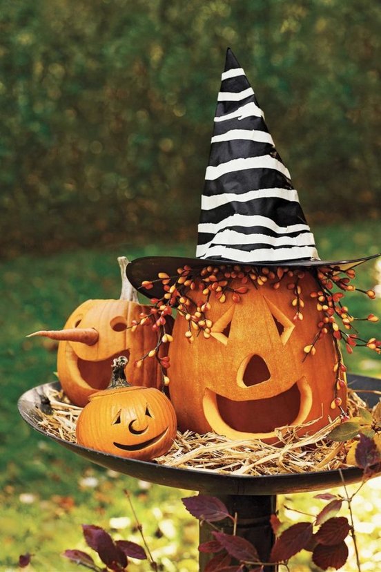 38 Pumpkin Carving Ideas for Halloween
