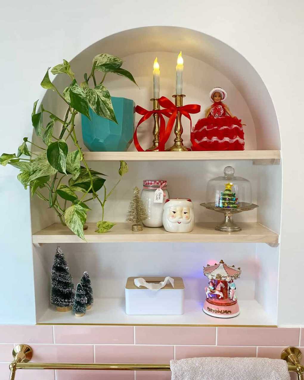 Retro shelf with holiday decor, white bathroom, vintage holiday style